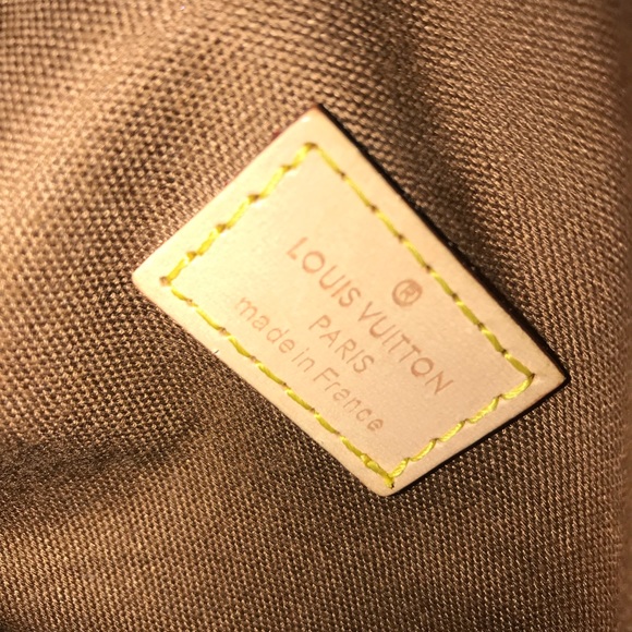 Authentic Louis Vuitton - Picture 2 of 5